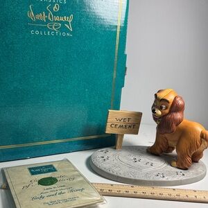 Walt Disney Classics Collection Lady and the Tramp 'Wet Cement' Figurine COA